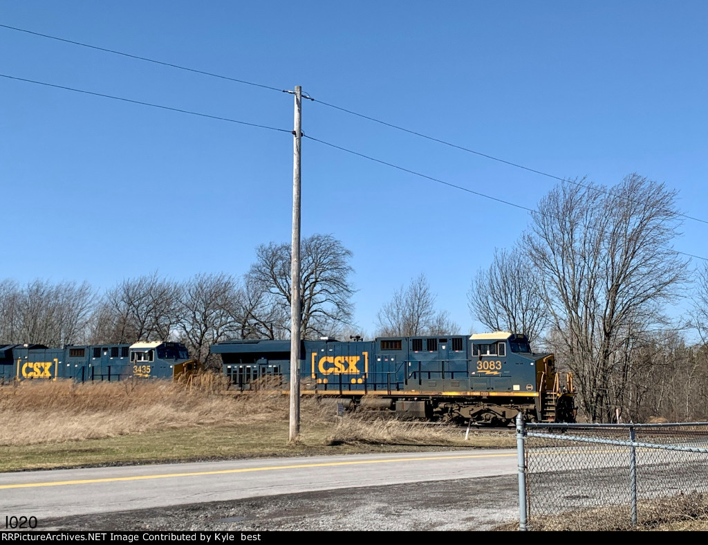 CSX 3083 on I020